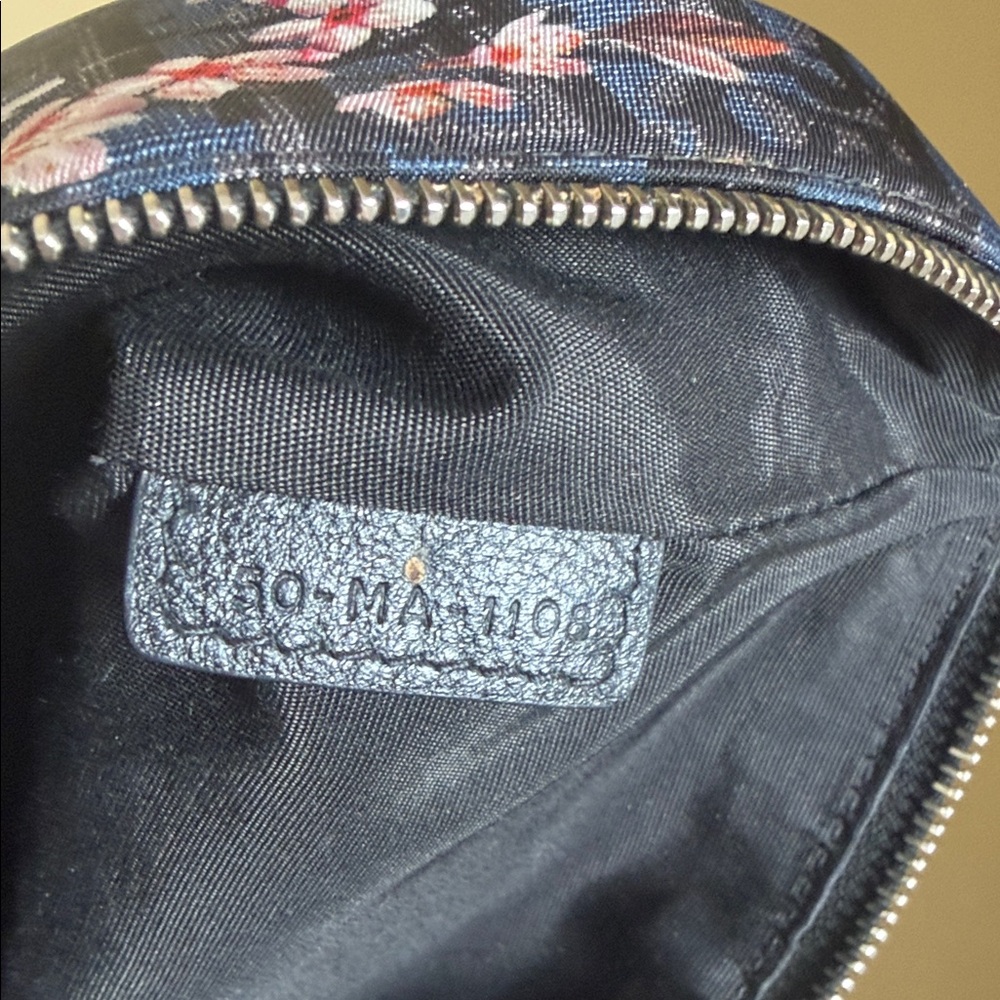 Christian Dior Homme x Hajime Sorayama dinosaur robot clutch/pouch with Box - Picture 6 of 11